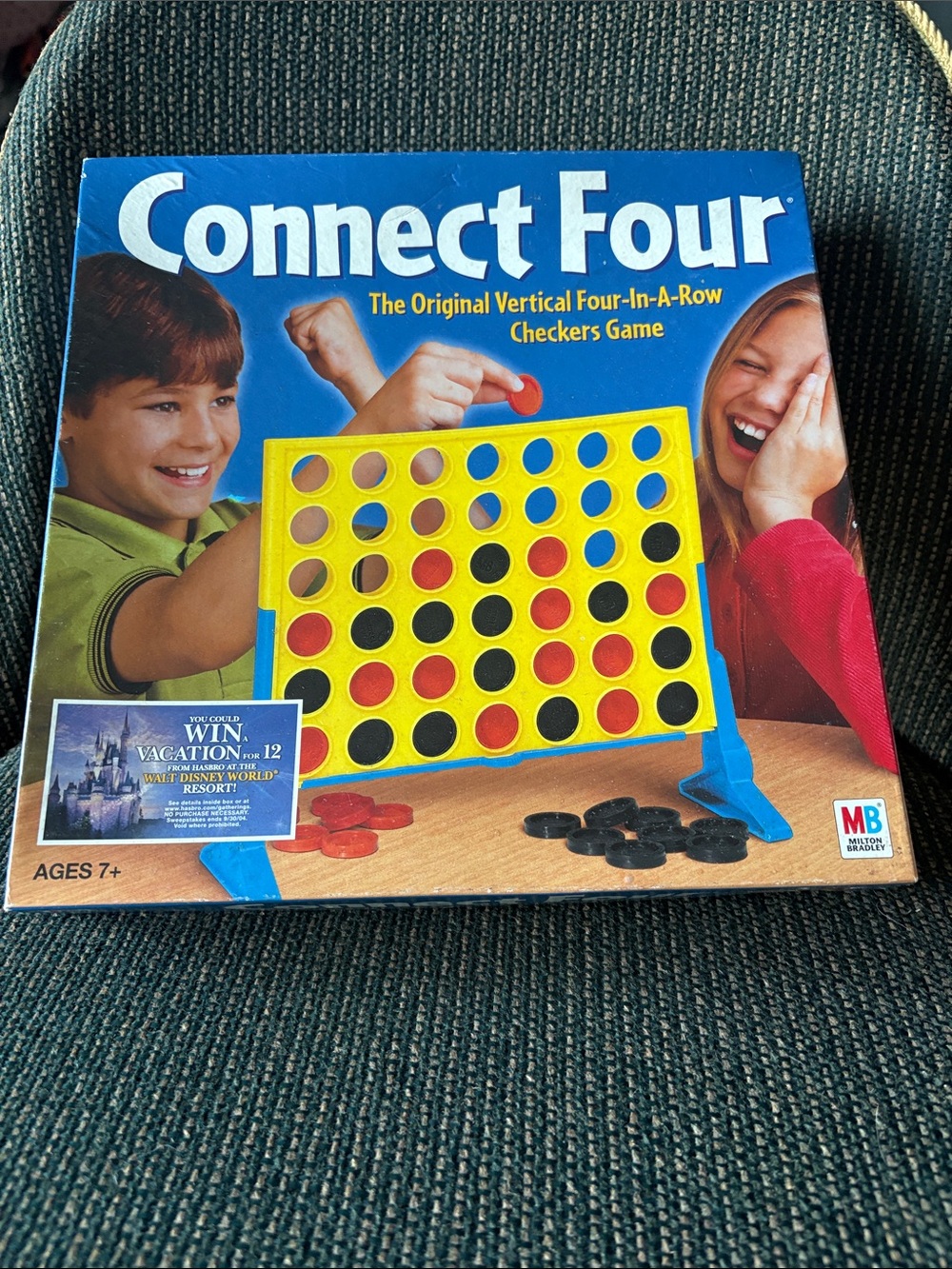 Connect Four Classic Strategy Game - Yellow/Red -